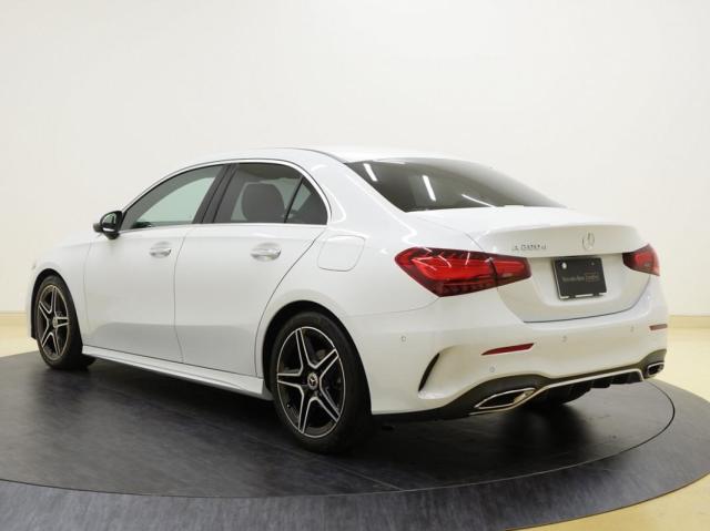A200 d セダン AMGラインパッケージ