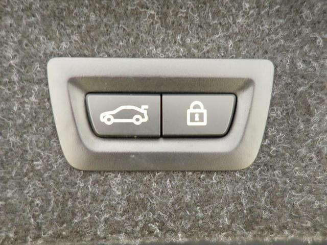 BMW M440i xDrive クーペ