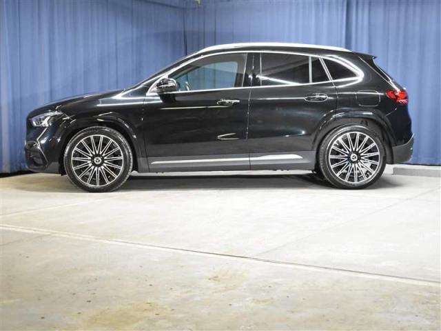GLA200 d 4マチック AMGラインパッケージ・AMGレザーエクスクルーシブパッケージ・アドバンスドパッケージ