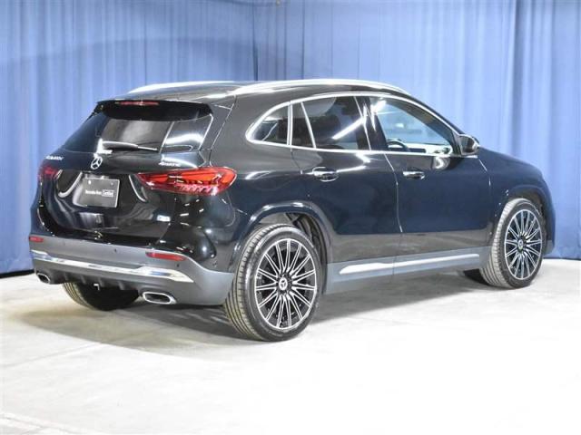 GLA200 d 4マチック AMGラインパッケージ・AMGレザーエクスクルーシブパッケージ・アドバンスドパッケージ
