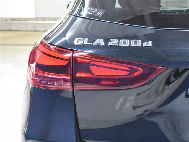 GLA200 d 4マチック AMGラインパッケージ・AMGレザーエクスクルーシブパッケージ・アドバンスドパッケージ