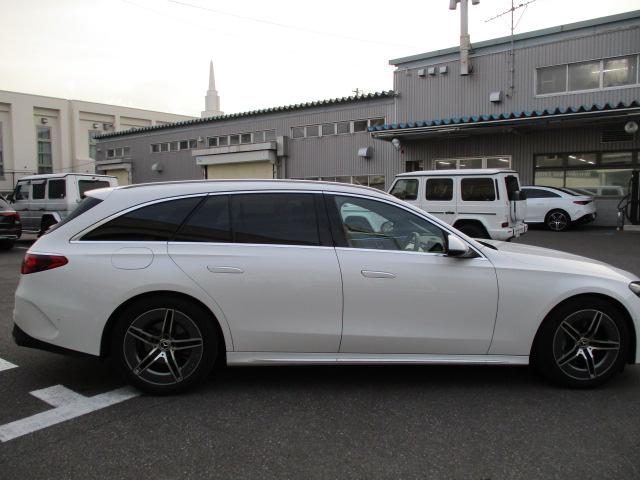 E220d ステーションワゴン アバンギャルド AMGラインパッケージ・アドバンスドパッケージ・レザーエクスクルーシブパッケージ・デジタルインテリアパッケージ