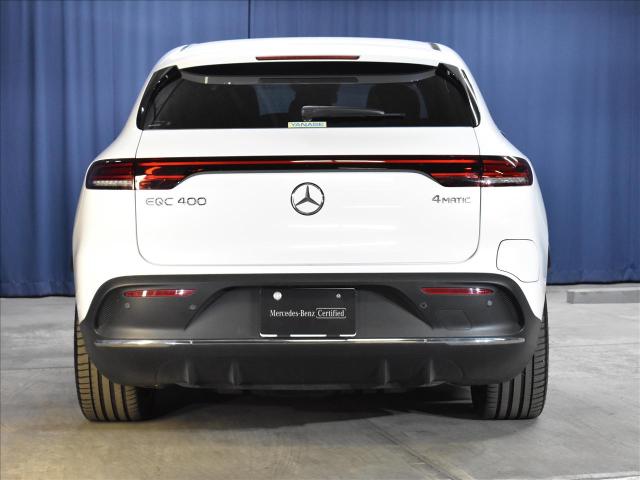 EQC400 4マチック AMGラインパッケージ・レザーパッケージ