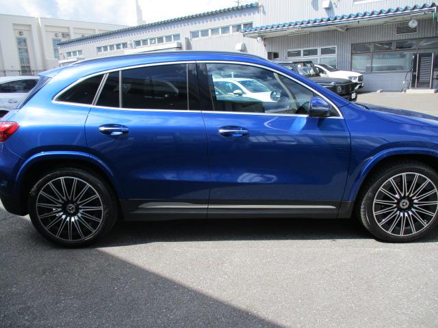 GLA200 d 4マチック AMGラインパッケージ・AMGレザーエクスクルーシブパッケージ