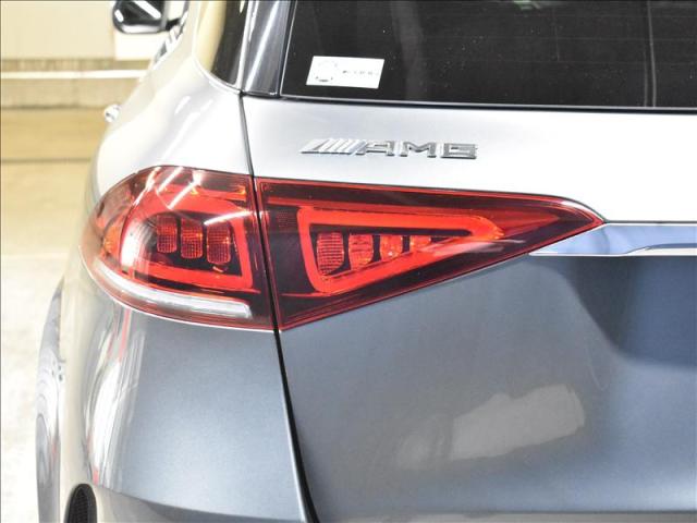 AMG GLE63 S 4M+ AMGインテリアカーボンパッケージ・Burmesterハイエンド3Dサラウンドサウンドシステム