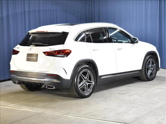 GLA200 d 4マチック AMGライン・AMGレザーエクスクルーシブパッケージ・ナビゲーションパッケージ・アドバンスドパッケージ