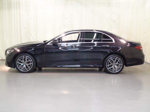 E200 4マチック スポーツ   AMGラインインテリアパッケージ・エクスクルーシブパッケージ
