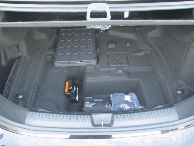 E200 アバンギャルド AМGラインパッケージ・レザーエクスクルーシブパッケージ・アドバンスドパッケージ・デジタルインテリアパッケージ
