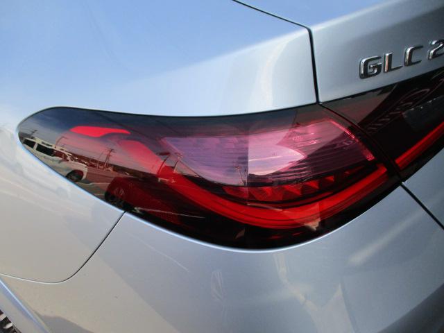 GLC220 d 4МATIC クーペ AМGラインパッケージ・AМGレザーエクスクルーシブパッケージ・ドライバーズパッケージ
