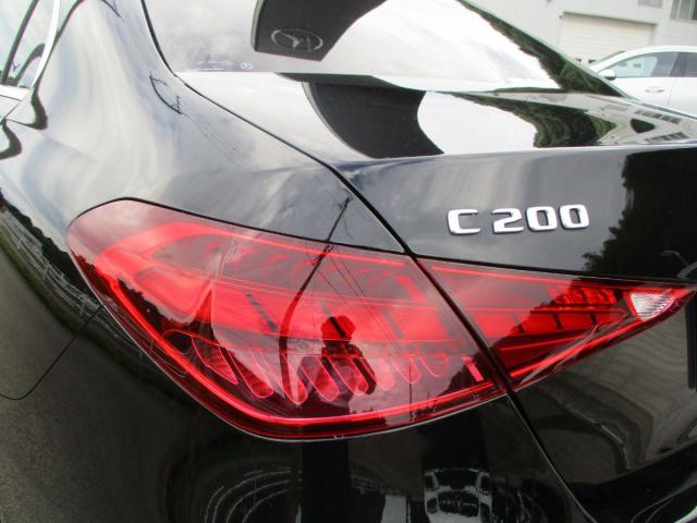 C200 アバンギャルド AMGラインパッケージ・レザーエクスクルーシブパッケージ・ベーシックパッケージ