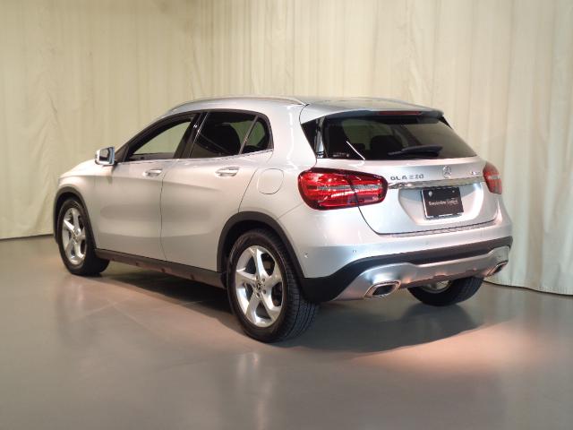 GLA220 4マチック レーダーセーフティーパッケージ