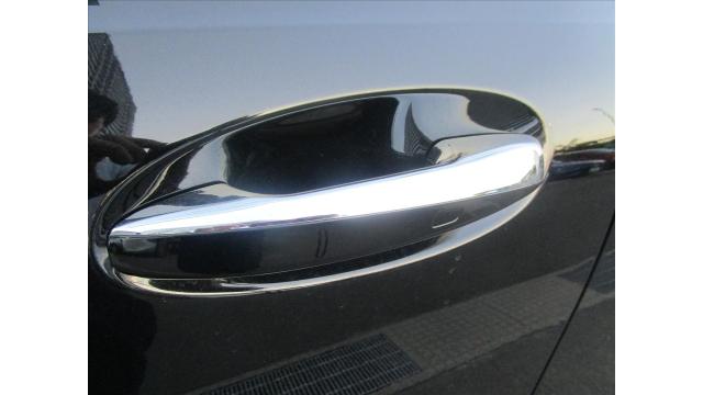 GLB200 d 4MATIC AMGラインパッケージ・AMGレザーエクスクルーシブパッケージ・アドバンスドパッケージ