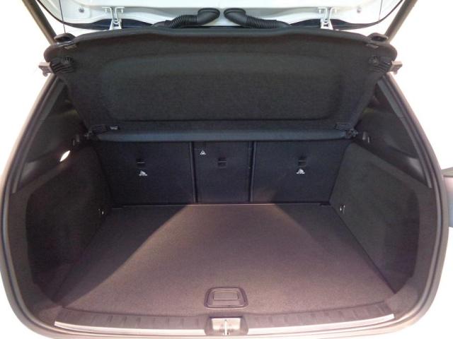 GLA200 d 4マチック  AMGラインパッケージ・アドバンスドパッケージ