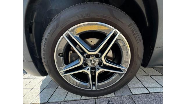 GLB180 AMGラインパッケージ