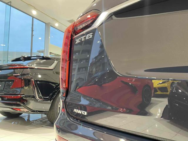 XT6 ミッドナイトスカイエディション 極上車 正規ディーラー車