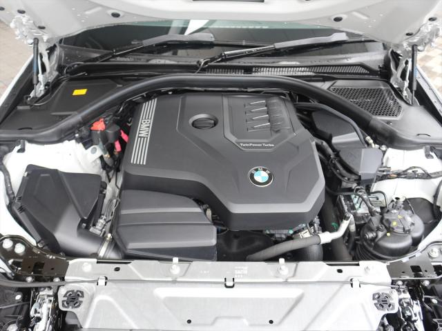 320i Mスポーツ