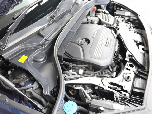 218i ラグジュアリー