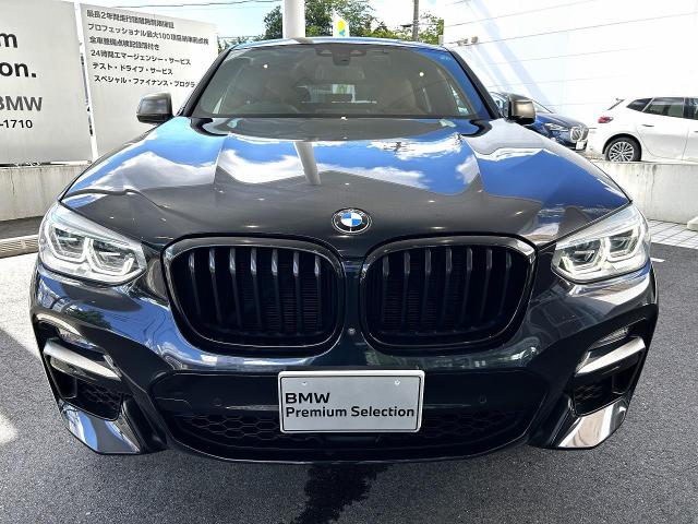X4 M40i
