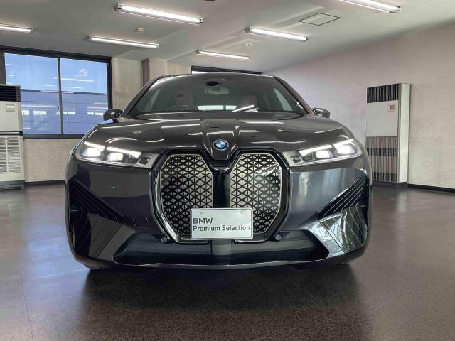 iX xDrive50