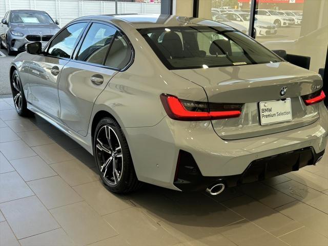 320i Mスポーツ