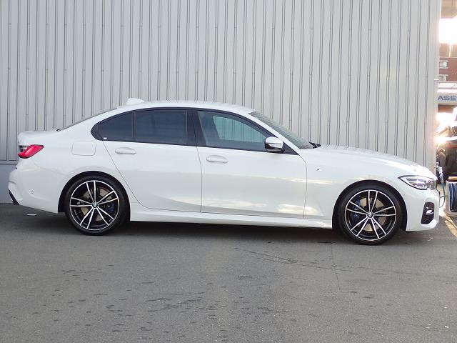 320d xDrive Mスポーツ