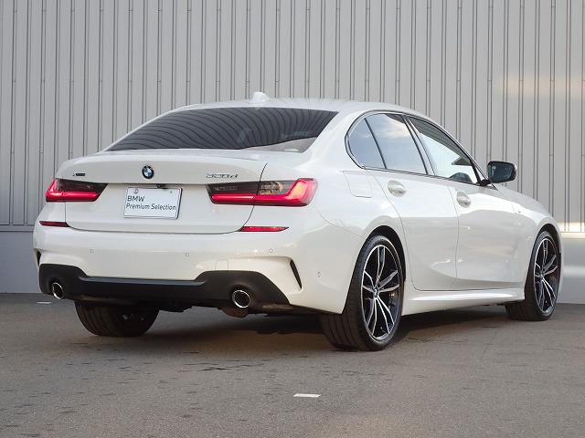 320d xDrive Mスポーツ