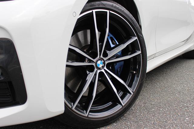 320d xDrive Mスポーツ ハイラインパッケージ