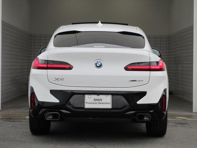 xDrive30i Mスポーツ