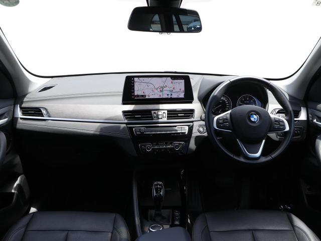 X1 xDrive18d xライン