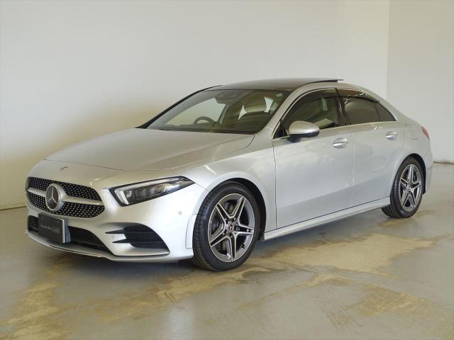 A250 4MATIC セダン AMGライン AMGレザーエクスクルーシブパッケージ・アドバンスドパッケージ・レーダーセーフティパッケージ・ナビゲーションパッケージ