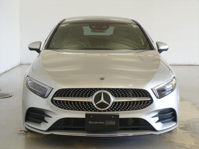 A250 4MATIC セダン AMGライン AMGレザーエクスクルーシブパッケージ・アドバンスドパッケージ・レーダーセーフティパッケージ・ナビゲーションパッケージ