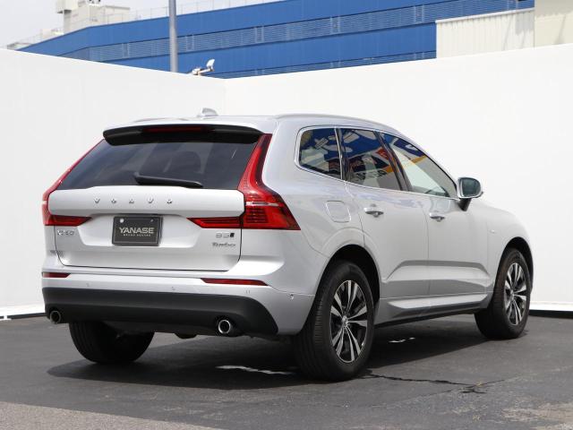 XC60 B5 AWD モメンタム