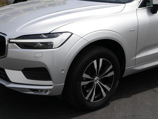 XC60 B5 AWD モメンタム