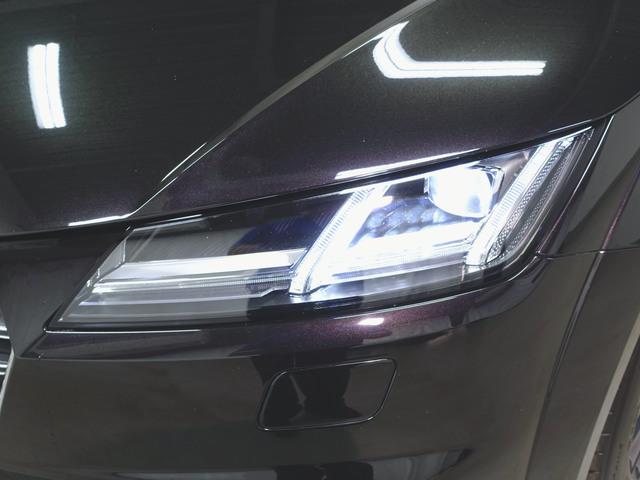 TTS クーペ 2.0 TFSI クワトロ