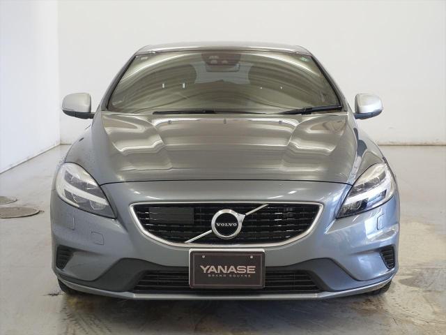 V40 T5 Rデザイン