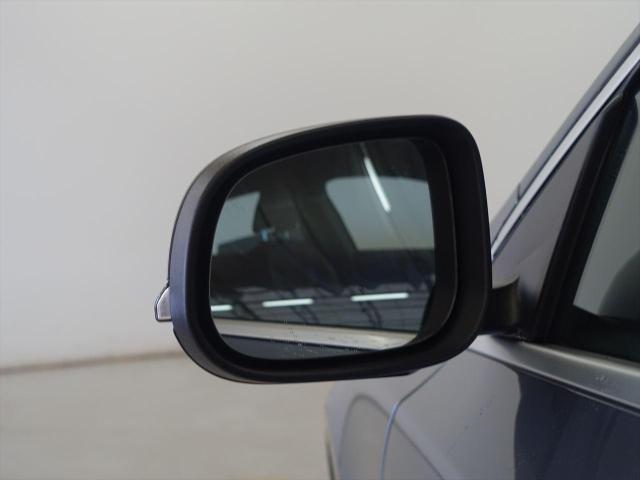 V40 T5 Rデザイン