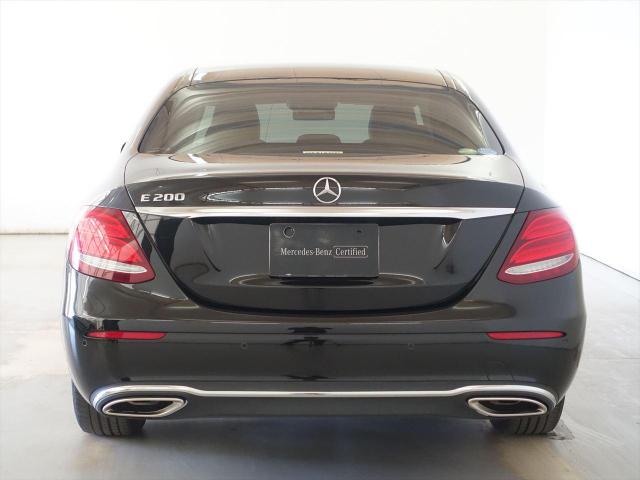 E200 アバンギャルド エクスクルーシブパッケージ