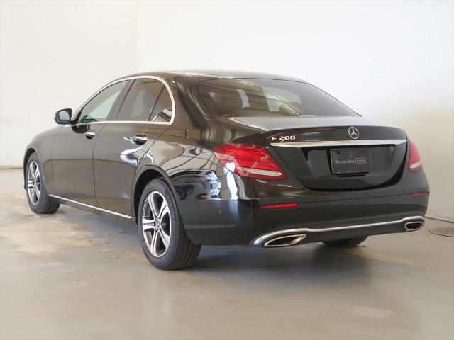 E200 アバンギャルド エクスクルーシブパッケージ