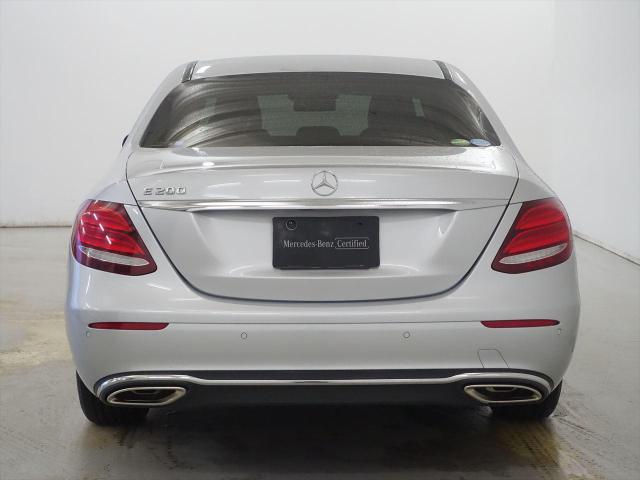 E200 アバンギャルド