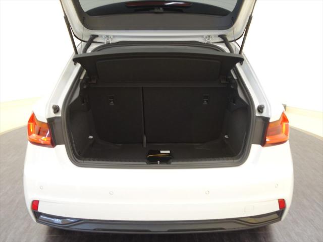 アウディ A1 スポーツバック 25 TFSI アドバンスド コンビニエンス&amp;アシスタンスパッケージ ナビゲーションパッケージ