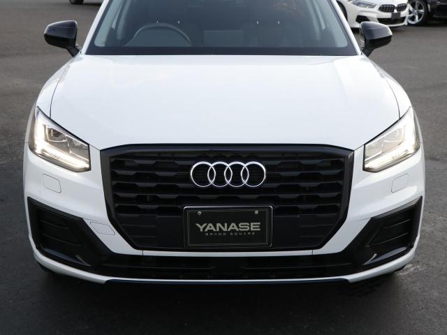 Q2 30 TFSI スポーツ