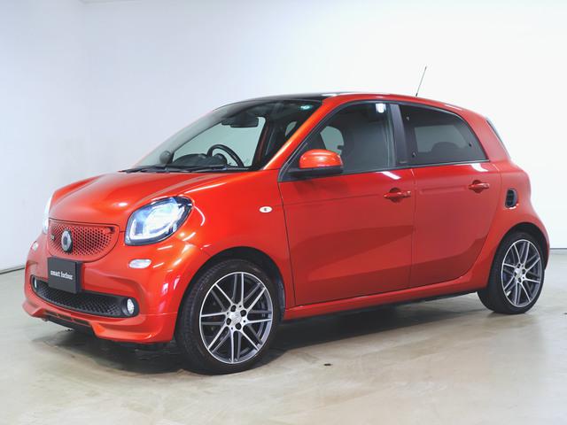 フォーフォー ブラバス エクスクルーシブ