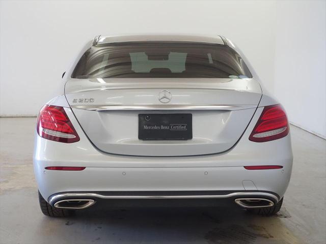 E200 アバンギャルド
