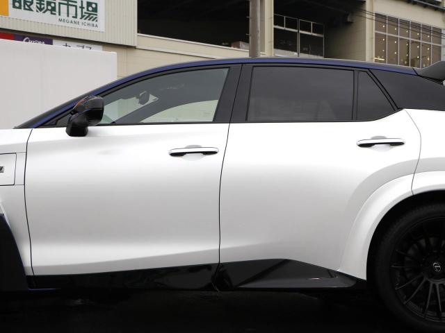 RZ450e Fスポーツパフォーマンス