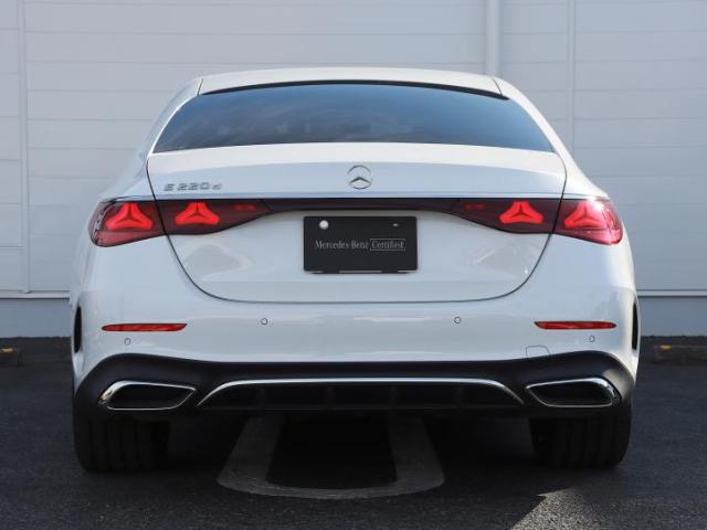 E220 d アバンギャルド AMGラインパッケージ・レザーエクスクルーシブパッケージ・アドバンスドパッケージ・デジタルインテリアパッケージ