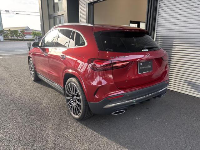 GLA200 d 4MATIC AMGライン AMGレザーエクスクルーシブパッケージ・アドバンスドパッケージ