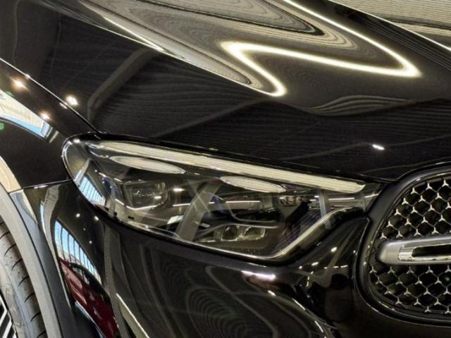 GLC220 d 4MATIC AMGラインパッケージ・AMGレザーエクスクルーシブパッケージ・ドライバーズパッケージ