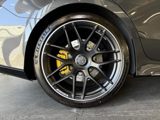 GT63S 4マチック+ フルレザー仕様