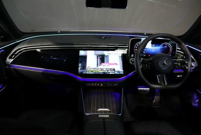 E350 e スポーツ エディションスター デジタルインテリアパッケージ レザーエクスクルーシブパッケージ アドバンスドパッケージ ドライバーズパッケージ
