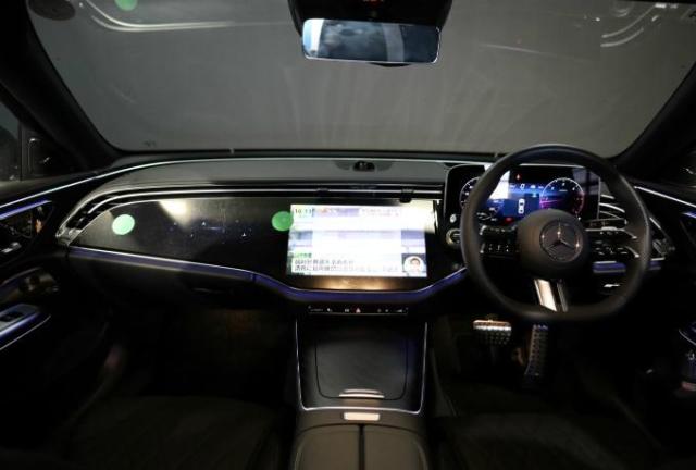 E220 d アバンギャルド AMGラインパッケージ アドバンスドパッケージ デジタルインテリアパッケージ レザーエクスクルーシブパッケージ